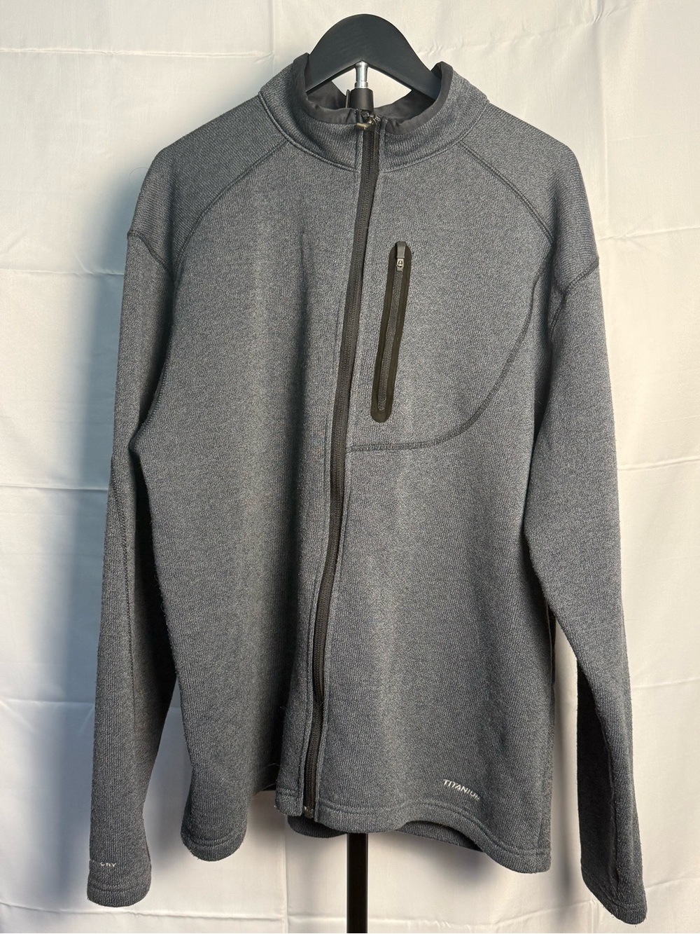 Columbia Men’s Zip-Up Sweater Jacket in Dark Gray